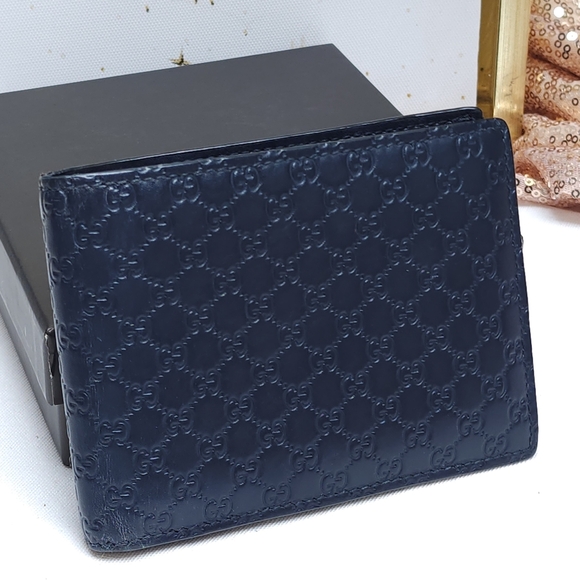 Gucci Micro Bifold Wallet New with Box and Authenticity Card GIFTABLE AUTHENTIC - Picture 3 of 17